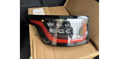 Arka Stop Lambası LAND ROVER Range Rover Sport 2015-2022 Arka Stop Lambası LAND ROVER Range Rover Sport 2015-2022