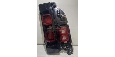 Arka Stop Lambası LAND ROVER Defender 110 / Defender 130 Arka Stop Lambası LAND ROVER Defender 110 / Defender 130