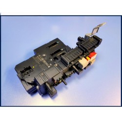 MERCEDES W204 SAM BEYNİ ARKA STEYŞIN