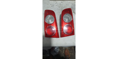 Arka Stop Lambası MAZDA Demio 2002-2006