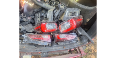 Arka Stop Lambası MAZDA CX-5 2022-2025 Arka Stop Lambası MAZDA CX-5 2022-2025