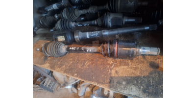 Aks Kafası MAZDA Mazda 3 2013-2018 Aks Kafası MAZDA Mazda 3 2013-2018