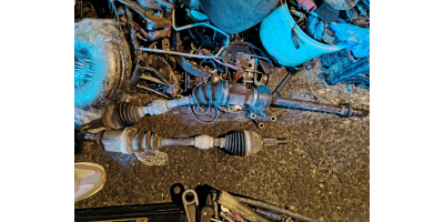 Aks Kafası MAZDA Verisa 2002-2008 Aks Kafası MAZDA Verisa 2002-2008