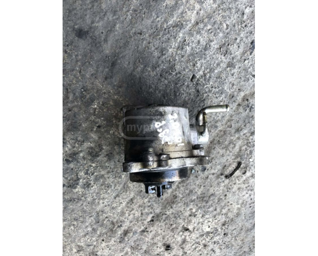 Vakum Pompası MAZDA 323 / 626 / Premacy