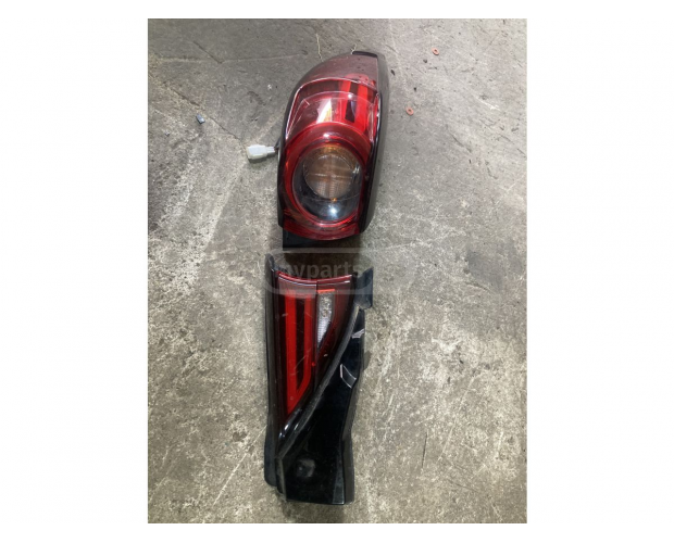 Arka Stop Lambası MAZDA CX-5 2017-2021 Arka Stop Lambası MAZDA CX-5 2017-2021