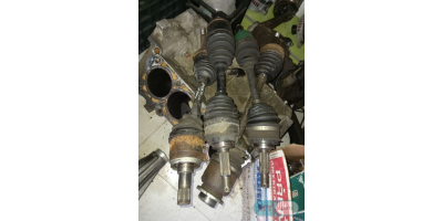 Aks Kafası MITSUBISHI Pajero IO 1998-2005 Aks Kafası MITSUBISHI Pajero IO 1998-2005