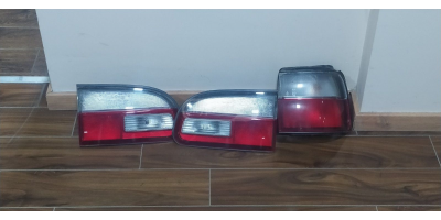 Arka Stop Lambası MITSUBISHI Delica 1994-2007 Arka Stop Lambası MITSUBISHI Delica 1994-2007