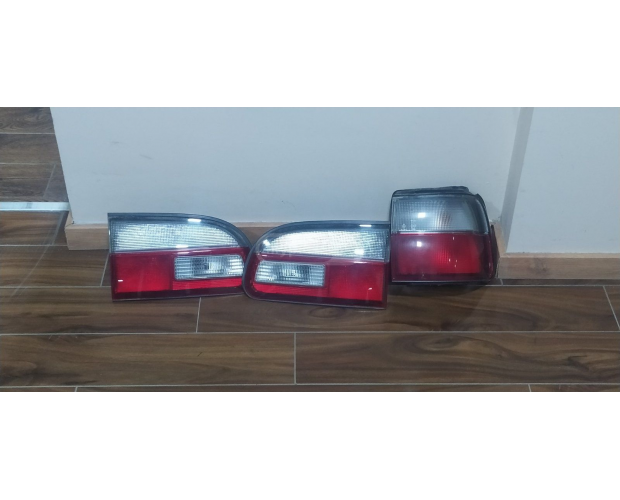 Arka Stop Lambası MITSUBISHI Delica 1994-2007