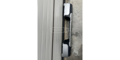 Arka Tampon MITSUBISHI L 200 2020-2023 Arka Tampon MITSUBISHI L 200 2020-2023
