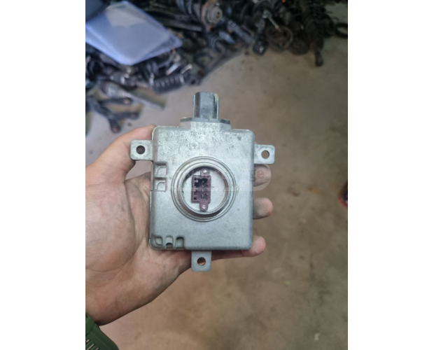 Xenon Beyni / Balast MITSUBISHI Outlander 2016-2022