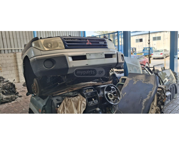 Ön Far MITSUBISHI Pajero IO 1998-2005 Ön Far MITSUBISHI Pajero IO 1998-2005