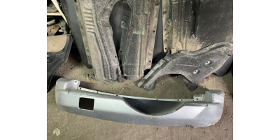 Arka Tampon MITSUBISHI Pajero IO 2000-2007 Arka Tampon MITSUBISHI Pajero IO 2000-2007