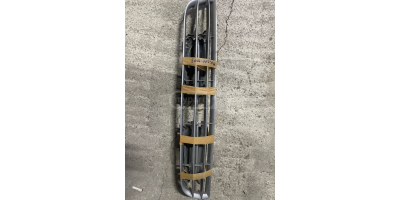 Tampon Izgarası MITSUBISHI Colt 2004-2012 Tampon Izgarası MITSUBISHI Colt 2004-2012