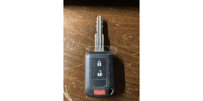 Anahtar MITSUBISHI Outlander Sport Anahtar MITSUBISHI Outlander Sport
