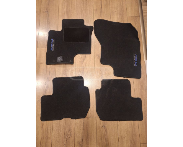 Taban Halısı MITSUBISHI Outlander 2014-2021 Taban Halısı MITSUBISHI Outlander 2014-2021