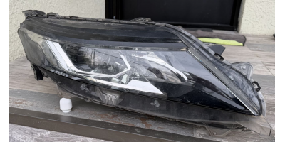 Ön Far MITSUBISHI Temsa L200 2019-2022 Ön Far MITSUBISHI Temsa L200 2019-2022