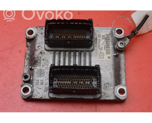 Opel Corsa (C Kasa) 2005 Orijinal Çıkma Motor Beyni 55352622