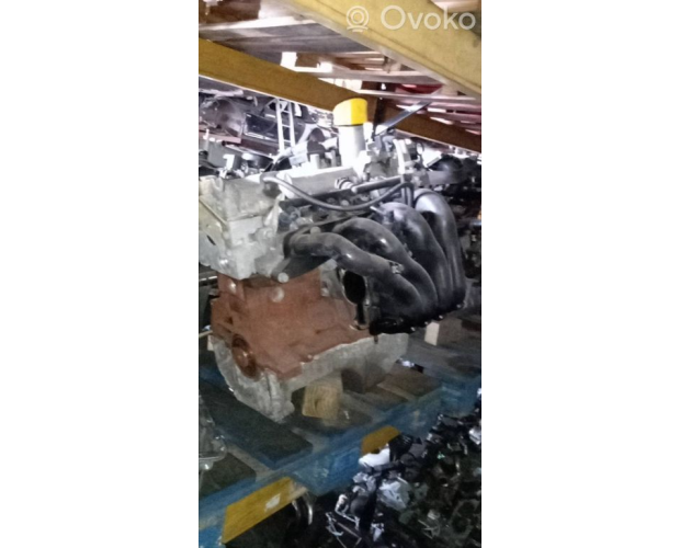 Renault Clio II 1.6 8V Benzin 1998 Orijinal Çıkma Motor K7M