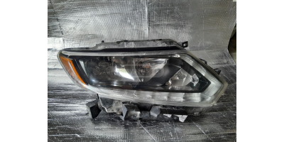 Ön Far NISSAN Rogue 2013-2016 Ön Far NISSAN Rogue 2013-2016