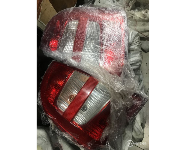 Arka Stop Lambası SKODA Fabia 2000