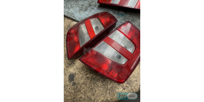 Arka Stop Lambası SKODA Fabia 1999-2007 Arka Stop Lambası SKODA Fabia 1999-2007