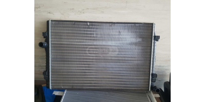 Su Radyatörü AUDI A3 / S3 / TT / Q3 Su Radyatörü AUDI A3 / S3 / TT / Q3