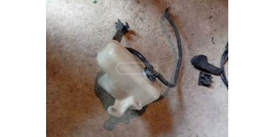 Genleşme Kabı / Yedek Su Deposu SKODA Octavia 2009-2012