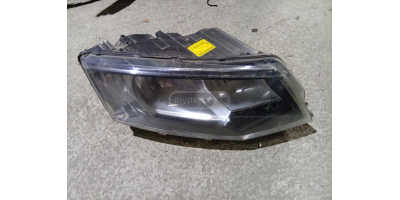 Ön Far SKODA Octavia 2013-2017 Ön Far SKODA Octavia 2013-2017