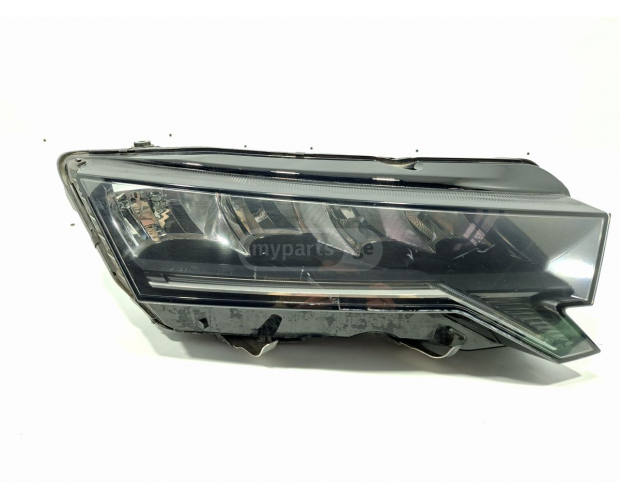 Ön Far SKODA Octavia 2024-2025 Ön Far SKODA Octavia 2024-2025